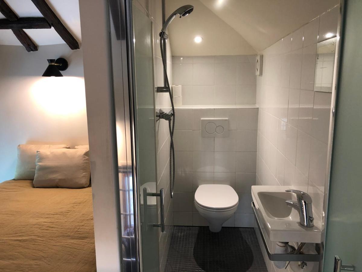 Suites Rive Gauche - Maison Montmartre - Chez Ludo París Exterior foto
